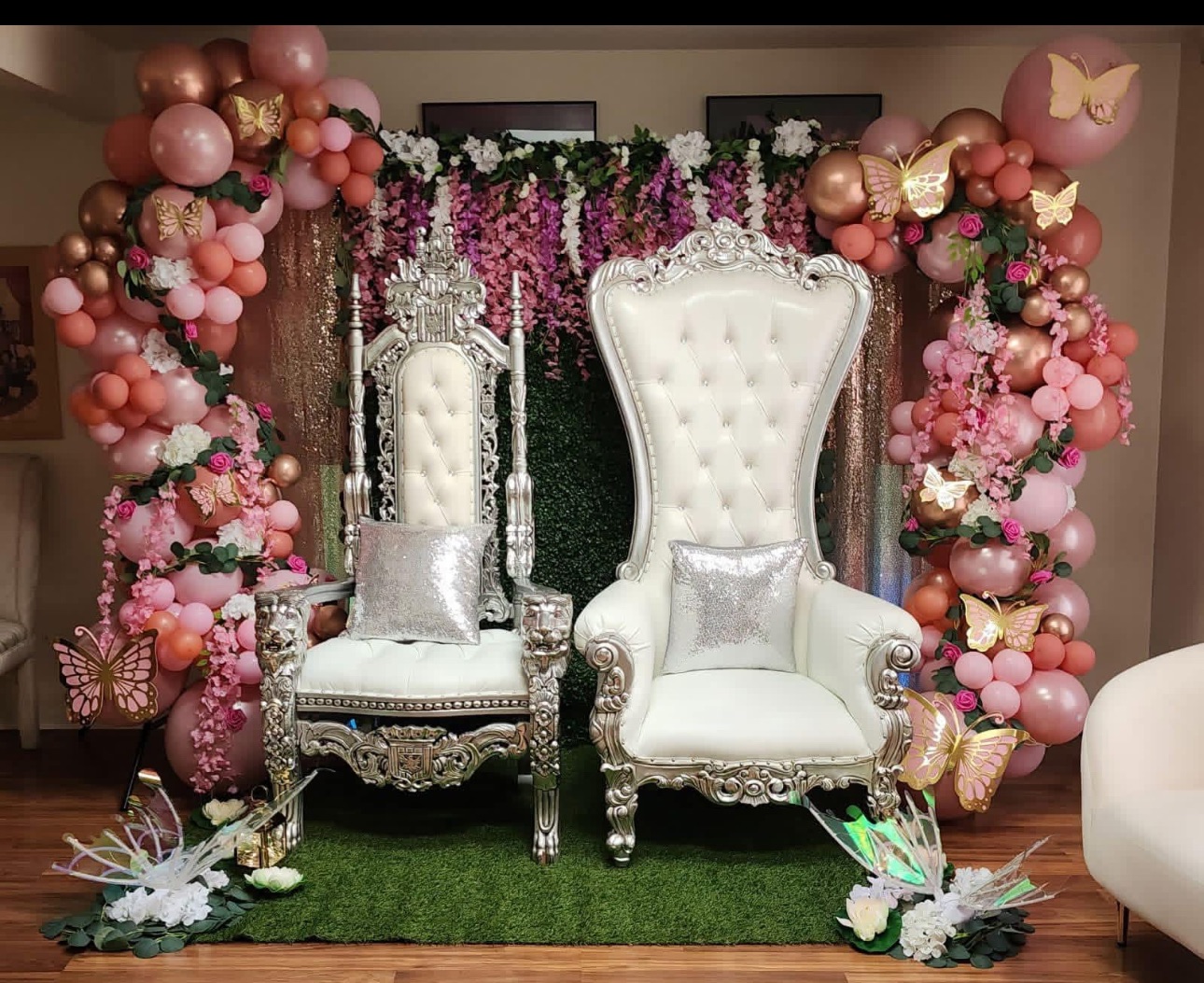 Silver Throne Chair (King)